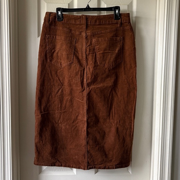 Time and Tru Corduroy Midi Skirt with Front Slit - Picture 10 of 11